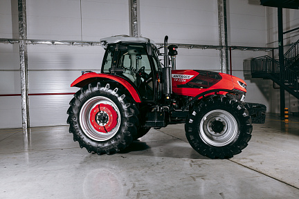 Трактор OPTITECH — серии ANTARES TS 2204, 220 л.с.